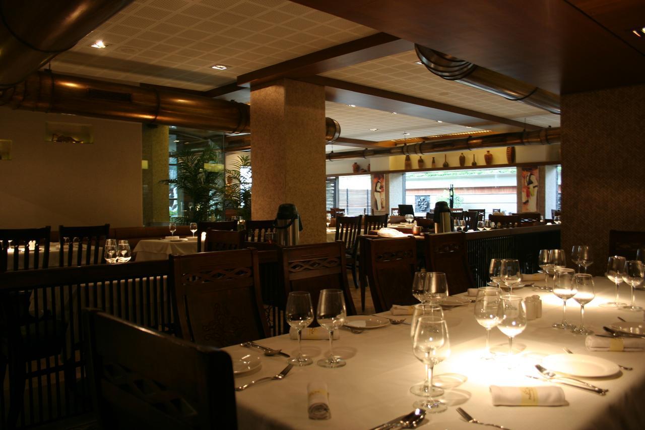 Juhu Residency Boutique Hotel Mumbai Exterior foto